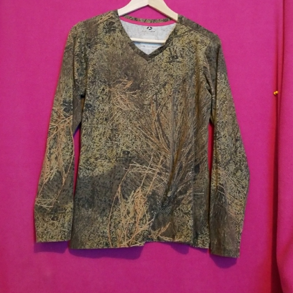 Mossy oak  shirt